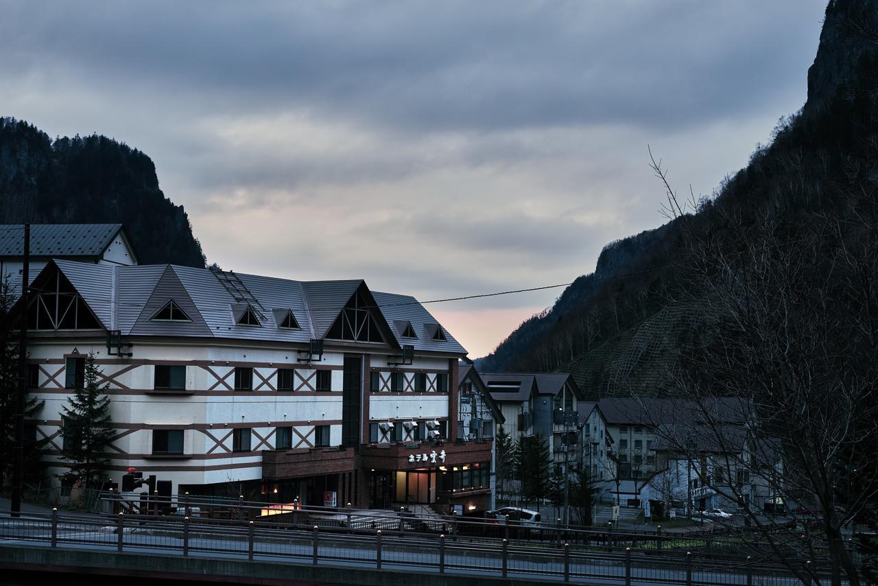 Sounkyo Onsen Kumoi Hotel Kamikava Kültér fotó